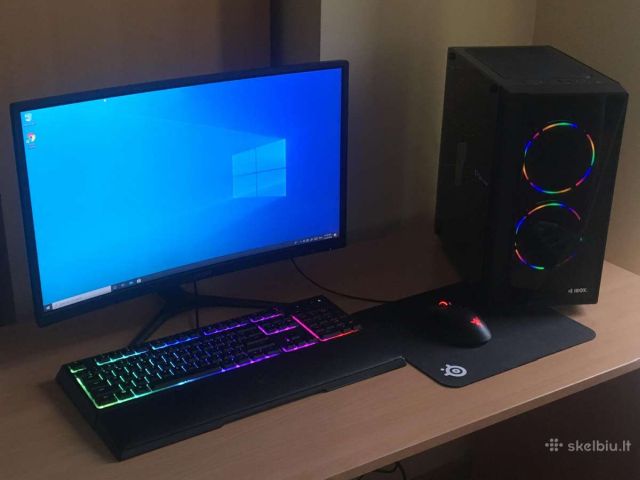 stacionarus žaidimų kompiuteris RGB
