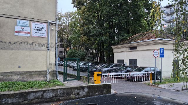 privati valda